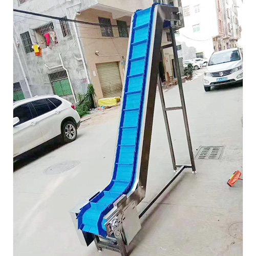 塑料闆帶提升機